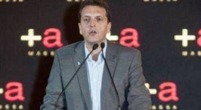 De campa�a, Massa estar� hoy en La Plata