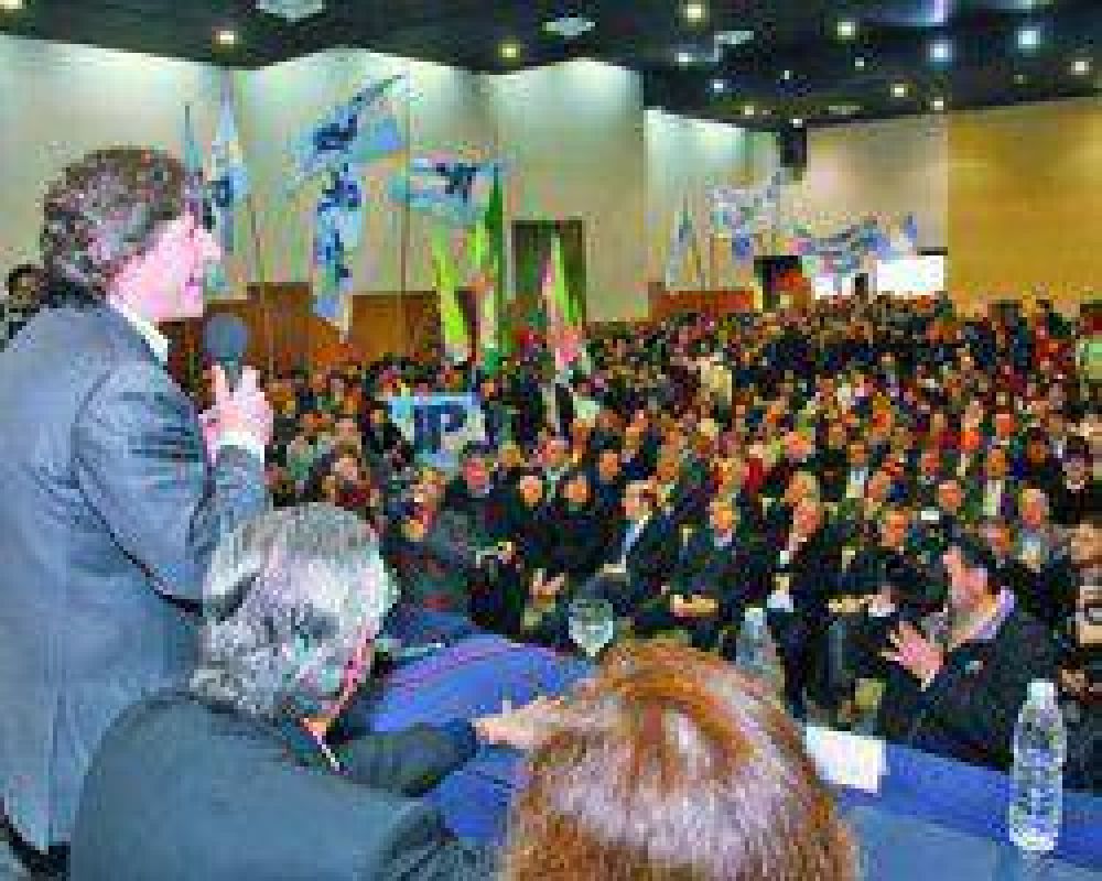 Boudou a los j�venes: �Utilicen sus derechos y participen, no dejen que les corran el arco diciendo que son el futuro�