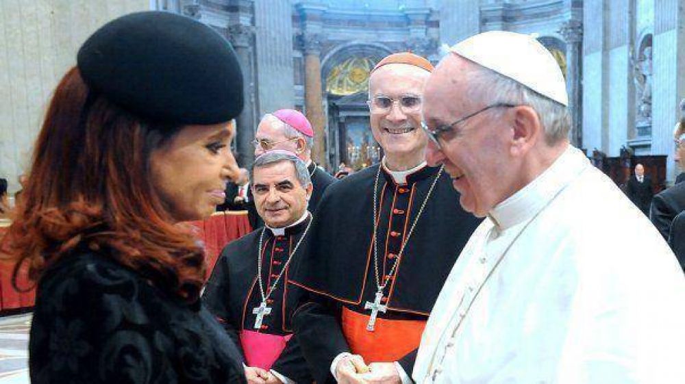Cristina viaja a Brasil para presenciar la misa del Papa
