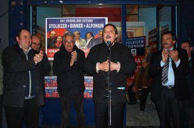 Alfonsin y Bazze expresaron su apoyo a �Totito� Gonz�lez en Vicente L�pez