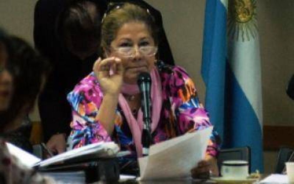 Elecciones 2013: Cama�o confirm� acuerdo con Massa
