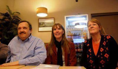 Stolbizer y Alfons�n buscan hacer diferencia en la Tercera Secci�n