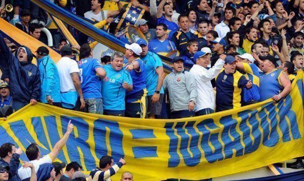 El video de la emboscada a los barras de Boca