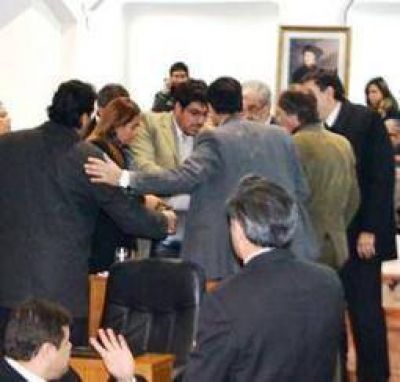 Se reactiv� el reclamo por la ley de coparticipaci�n municipal