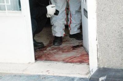 Misterioso crimen de un joven de 26 a�os en su domicilio de KM 5
