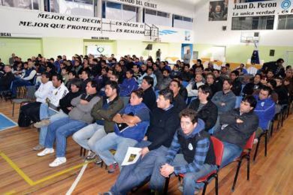 Delegados petroleros se capacitaron sobre Impuesto a las Ganancias