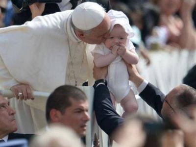 Por el Papa, la mayor�a de los bahienses elige ponerle �Francisco� a sus hijos