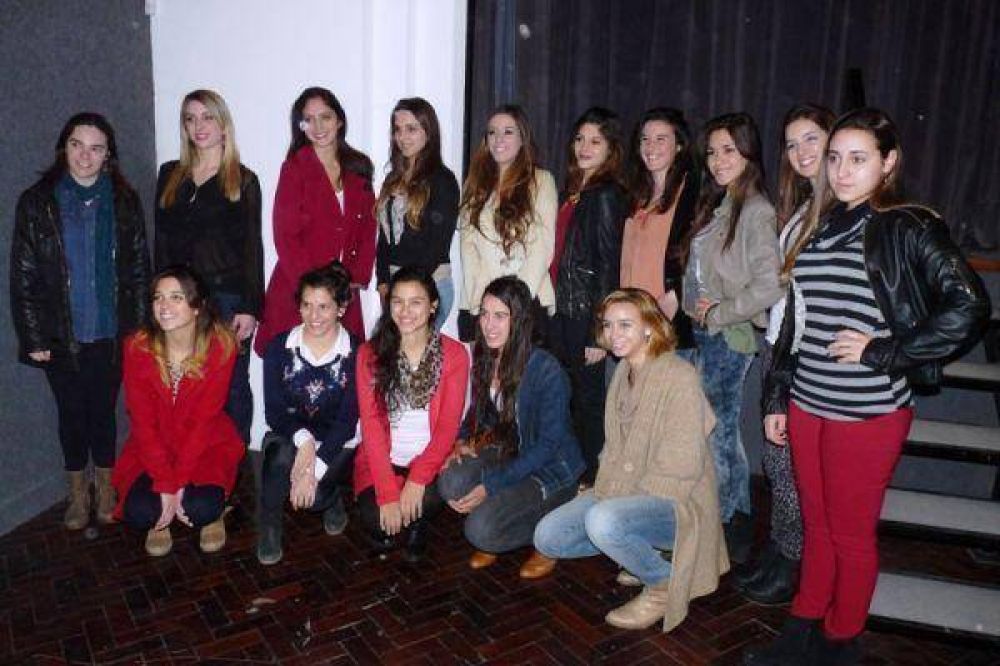 Fueron presentadas las postulantes a Reina del Sesquicentenario