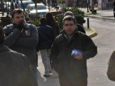 Juan Jos� Cardozo: �Somos la cara nueva de la pol�tica y queremos transparentar el parlamento�