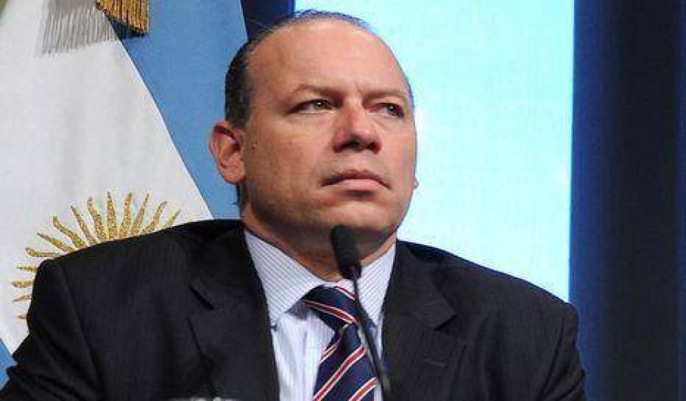 "Se hacen los distra�dos con la Metropolitana"