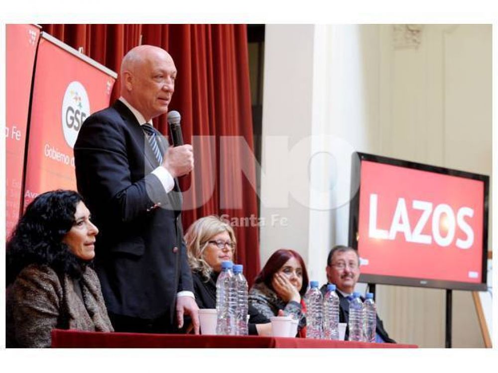Lanzaron un plan para combatir situaciones de violencia y adicciones en las escuelas