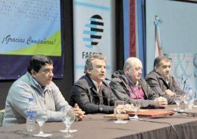 El Gobernador particip� del cierre de un curso de capacitaci�n sindical