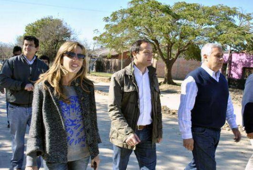 Esp�nola apuntala la f�rmula para la Capital