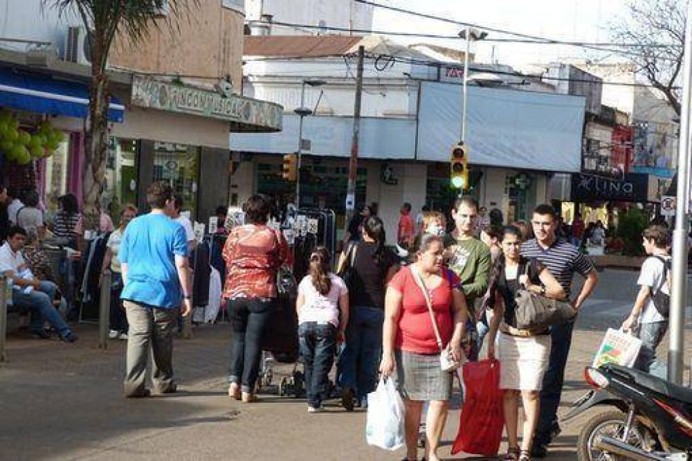 Black Friday: �Todos tienen algo para ofrecer, seg�n el rubro hay descuentos del 20 al 70 %�, dijo Norma Blanco