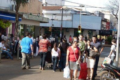 Black Friday: �Todos tienen algo para ofrecer, seg�n el rubro hay descuentos del 20 al 70 %�, dijo Norma Blanco