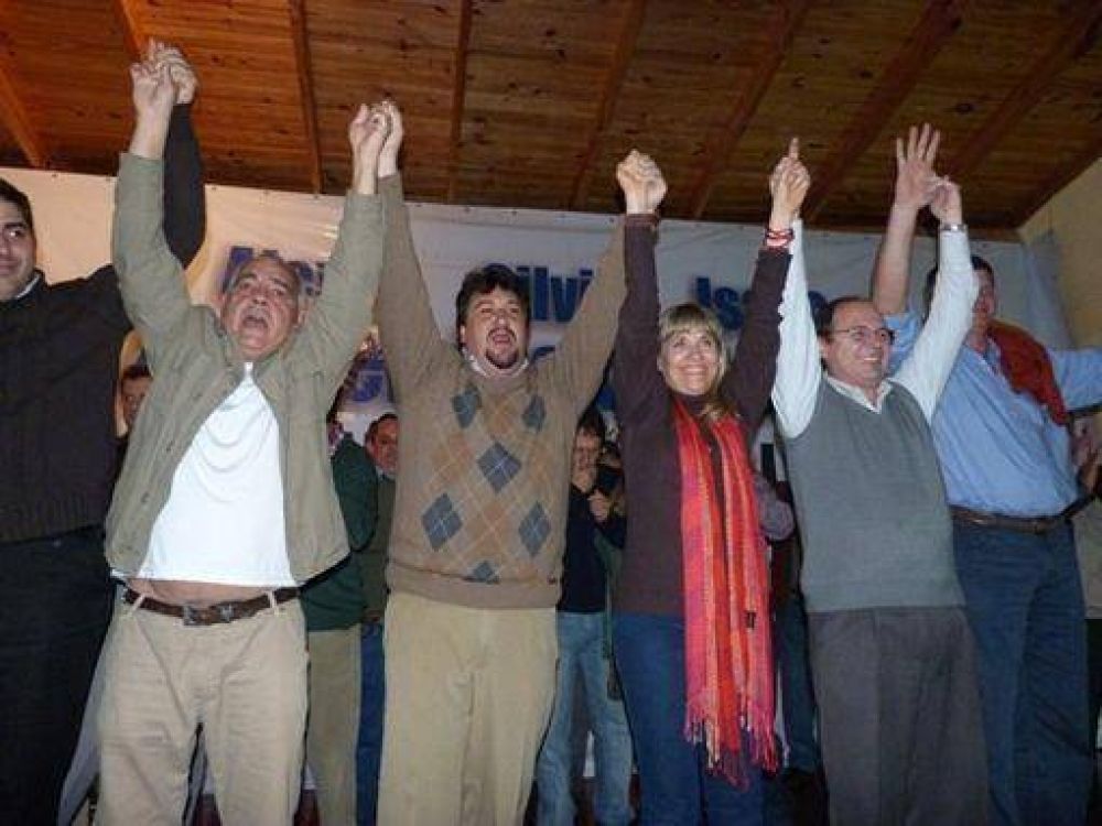 "Para un renovador no hay nada mejor que otro renovador�, dijo el Gobernador