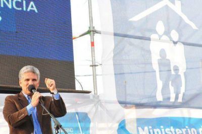 El Gobierno construir� 131 nuevos hogares en Merlo