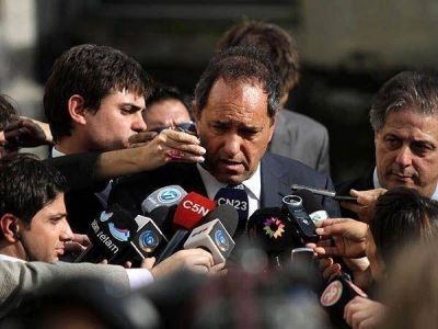 "Ni la Presidente ni yo somos candidatos, que no se distorsione esta elecci�n"