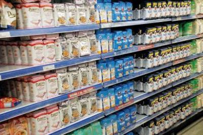 Elaboran acta contra supermercado por faltante de algunos productos