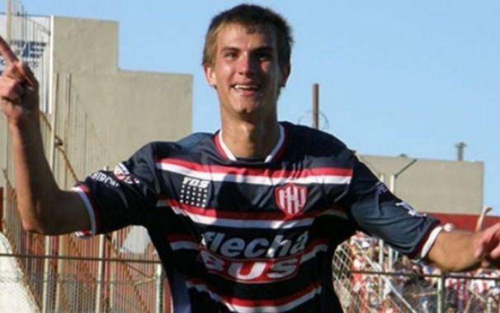 Aldosivi trajo a un delantero de 2 metros