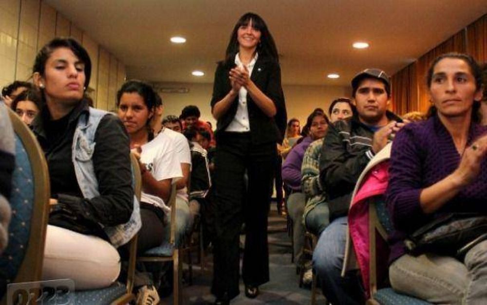 Vuoto escucha �la voz de los vecinos�