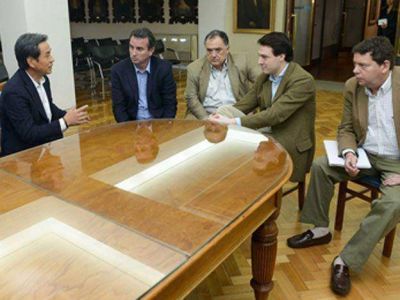P�rez busca sumar inversiones para el proyecto Bioce�ncio Aconcagua