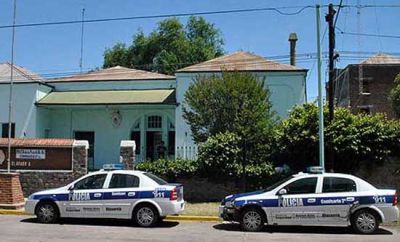 Confirman que mujer hallada con dos disparos se suicid�