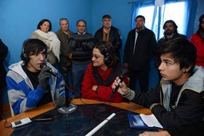 Nueva radio escolar en Miraflores