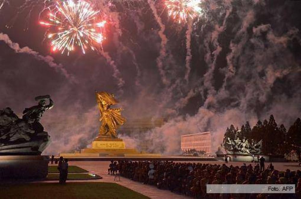 Pese a no firmar la paz, las dos Coreas celebran el fin de la guerra