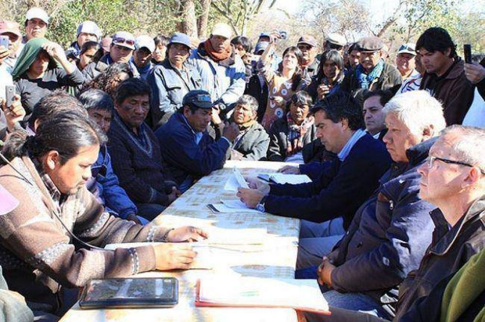 Reserva Grande: Capitanich encabez� reuni�n con la comunidad wichi