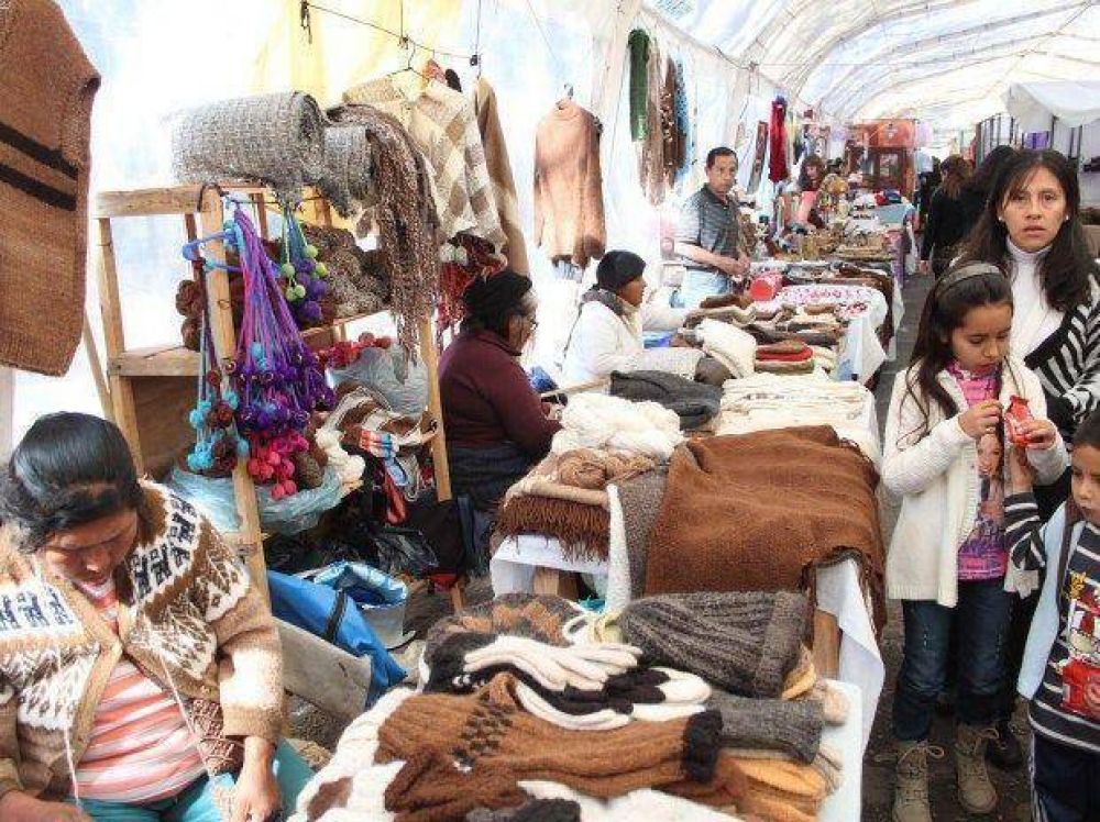 Hoy cierra la Feria de Artesanos