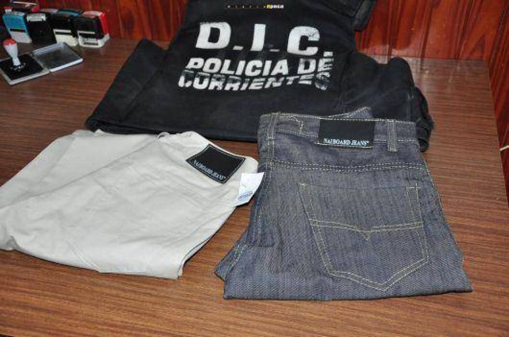 Detuvieron al presunto autor del saqueo a una tienda de ropas