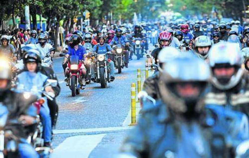 El viernes, la mega marcha de las motos
