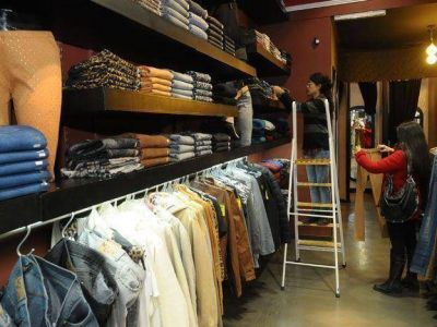 Ley de talles: mujeres que sin ser obesas, no consiguen ropa a su medida en los comercios mendocinos