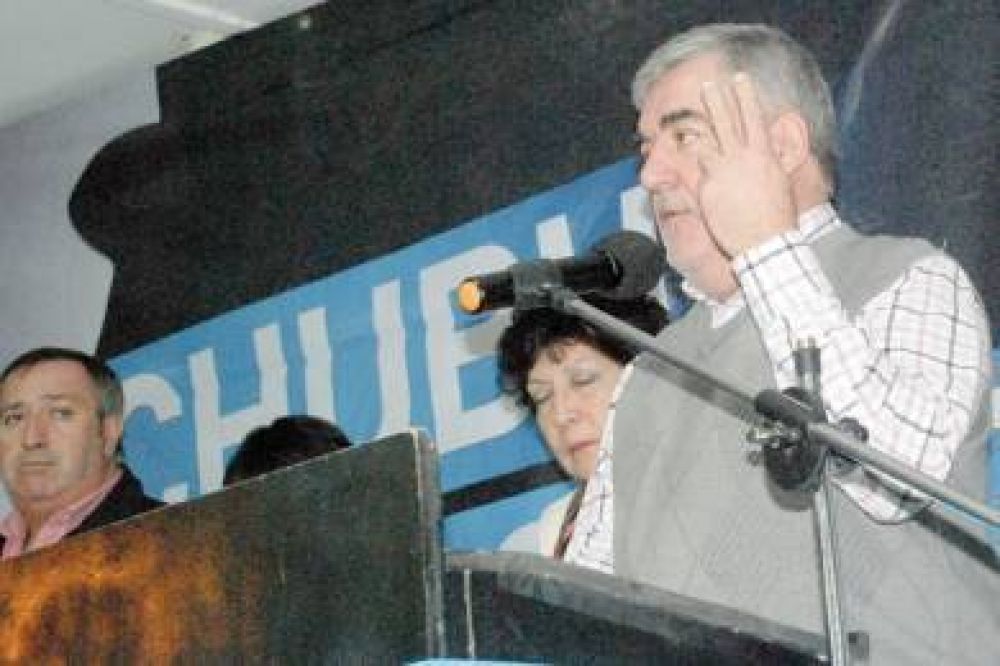 Das Neves se siente acompa�ado y dispuesto a �seguir peleando m�s all� de octubre�
