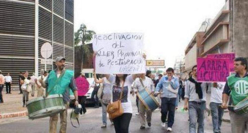 Empleados de Cultura preparan medidas de fuerza