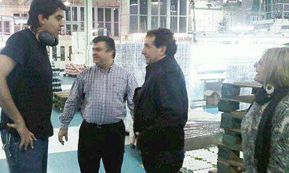 Male visit� una f�brica y recibi� apoyo empresarial