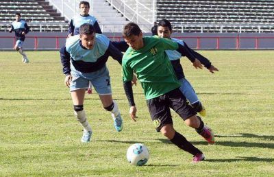Con 40 minutos de din�mica y goles