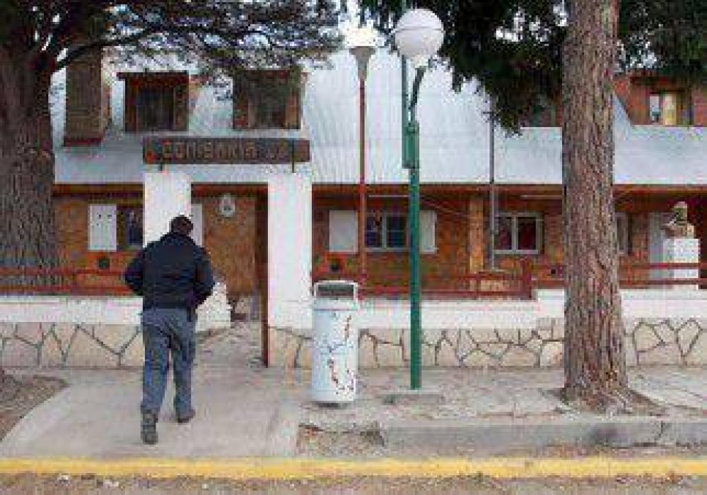 Denuncian a un hombre de golpear a chico de s�lo 13 a�os en Zapala 