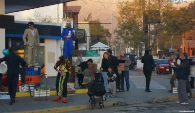 En Merlo realizaron una �Movilizaci�n Art�stica contra Monsanto�