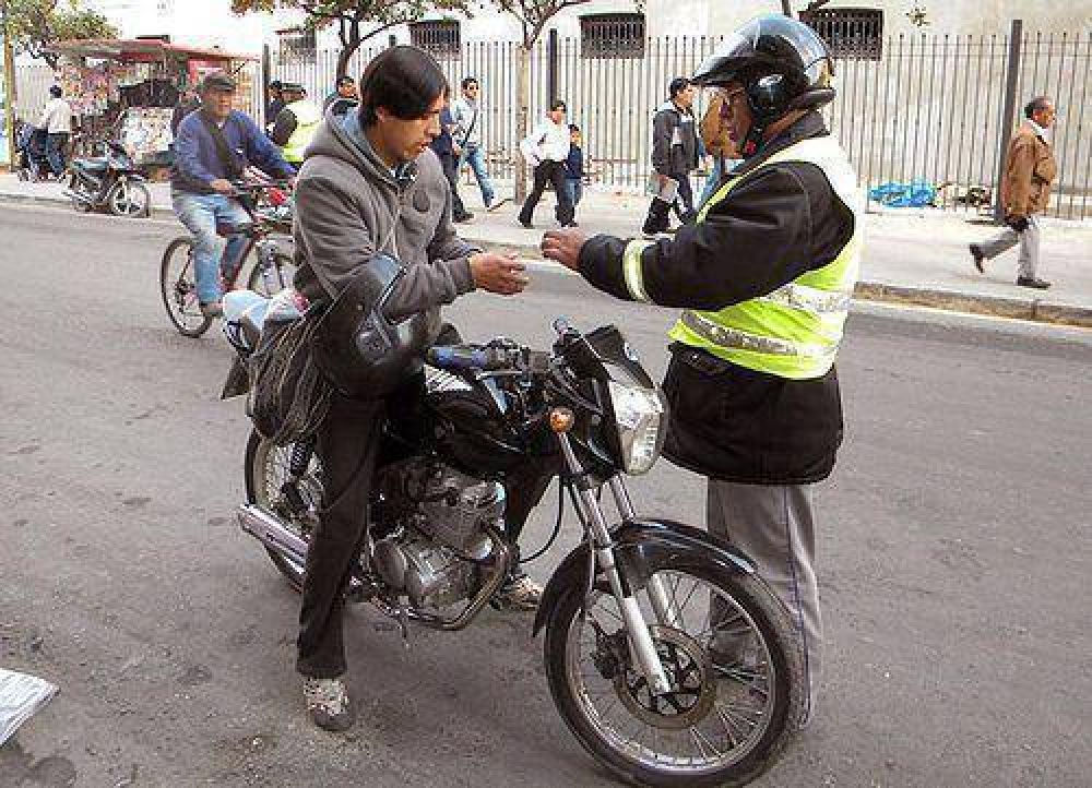 Antes de obtener licencia, motociclistas deben realizar capacitaci�n