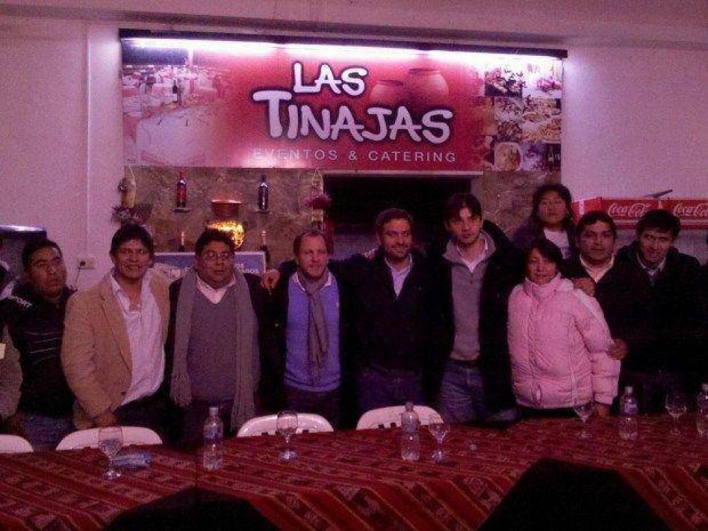 Cerrado apoyo para precandidatos del FPV