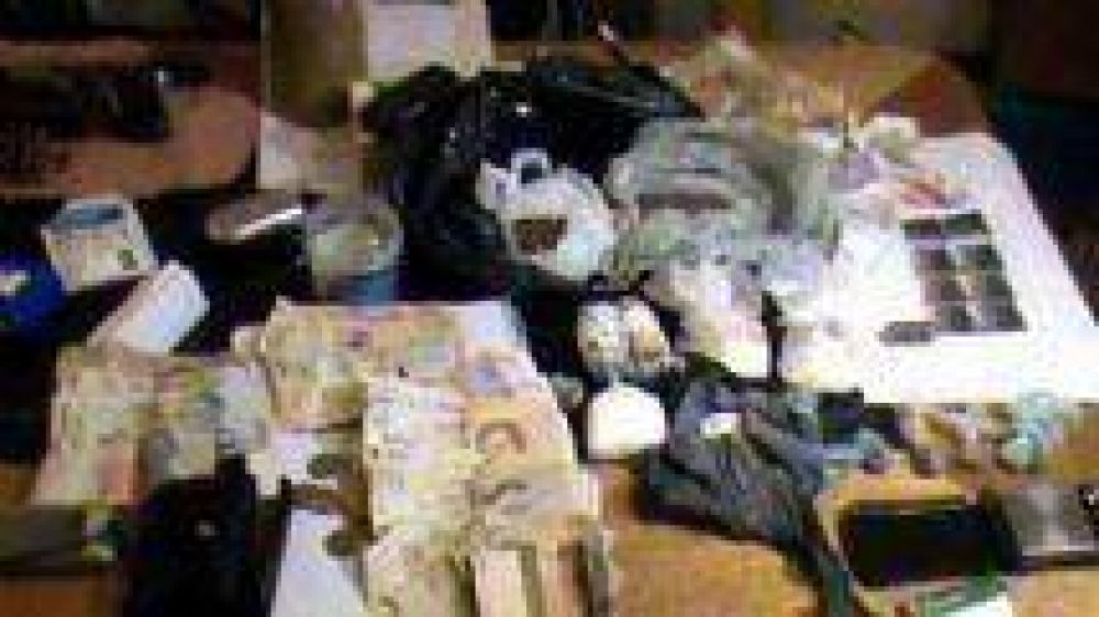 Seis detenidos en distintos procedimientos contra el narcotr�fico en Salta
