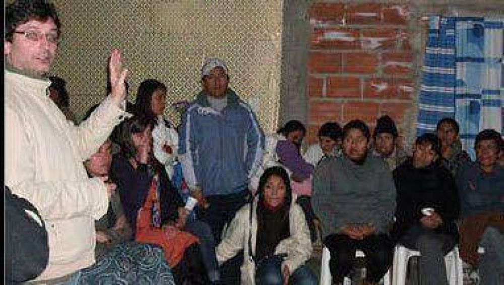 Morello se reuni� con vecinos del barrio 15 de Febrero