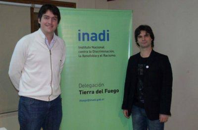 El INADI present� el documental sobre la discriminaci�n en los adultos