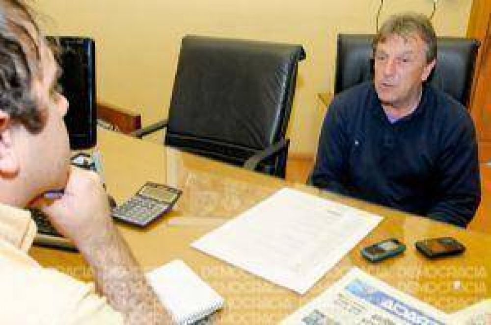 El oficialismo reconoce que las viviendas son lo que m�s se demanda en los barrios