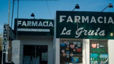 En dos asaltos roban casi 10 mil pesos de locales comerciales