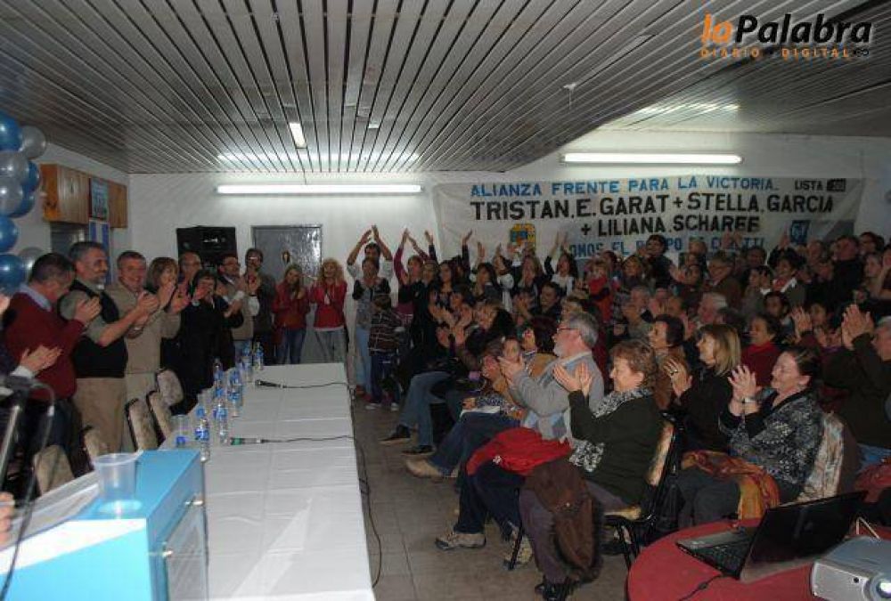 El Frente para la Victoria present sus candidatos en Villalonga