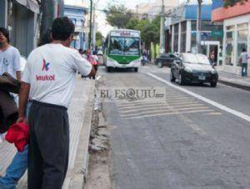 Estudian licitar las empresas de transporte urbano de pasajeros