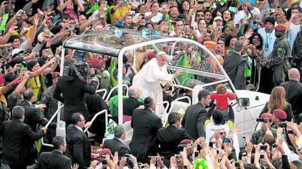 El adis del Papa a Ro: Sigan adelante y no tengan miedo